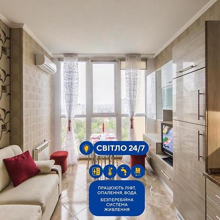 Rent-Kiev 2 Min Metro Chernihivska Lux Exterior photo