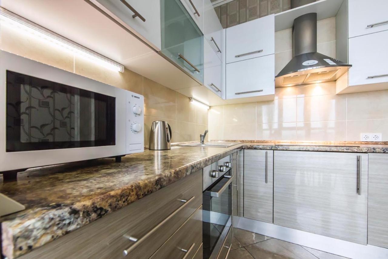 Rent-Kiev 2 Min Metro Chernihivska Lux Exterior photo