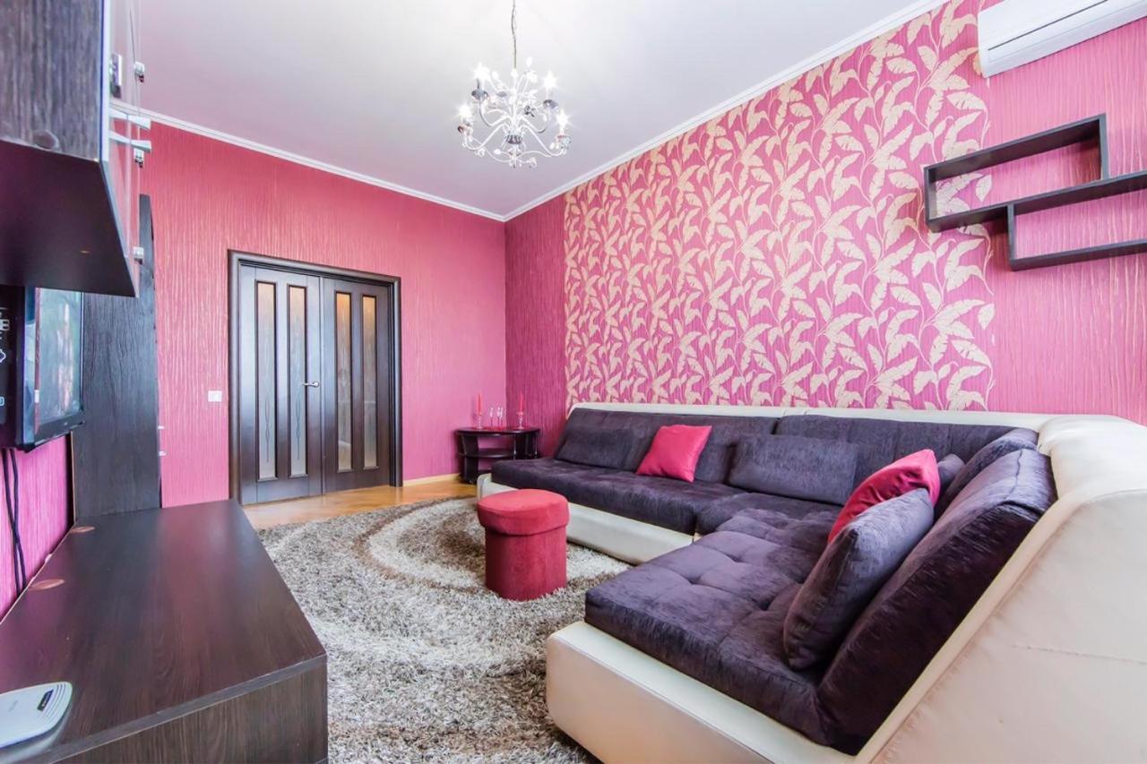 Rent-Kiev 2 Min Metro Chernihivska Lux Exterior photo