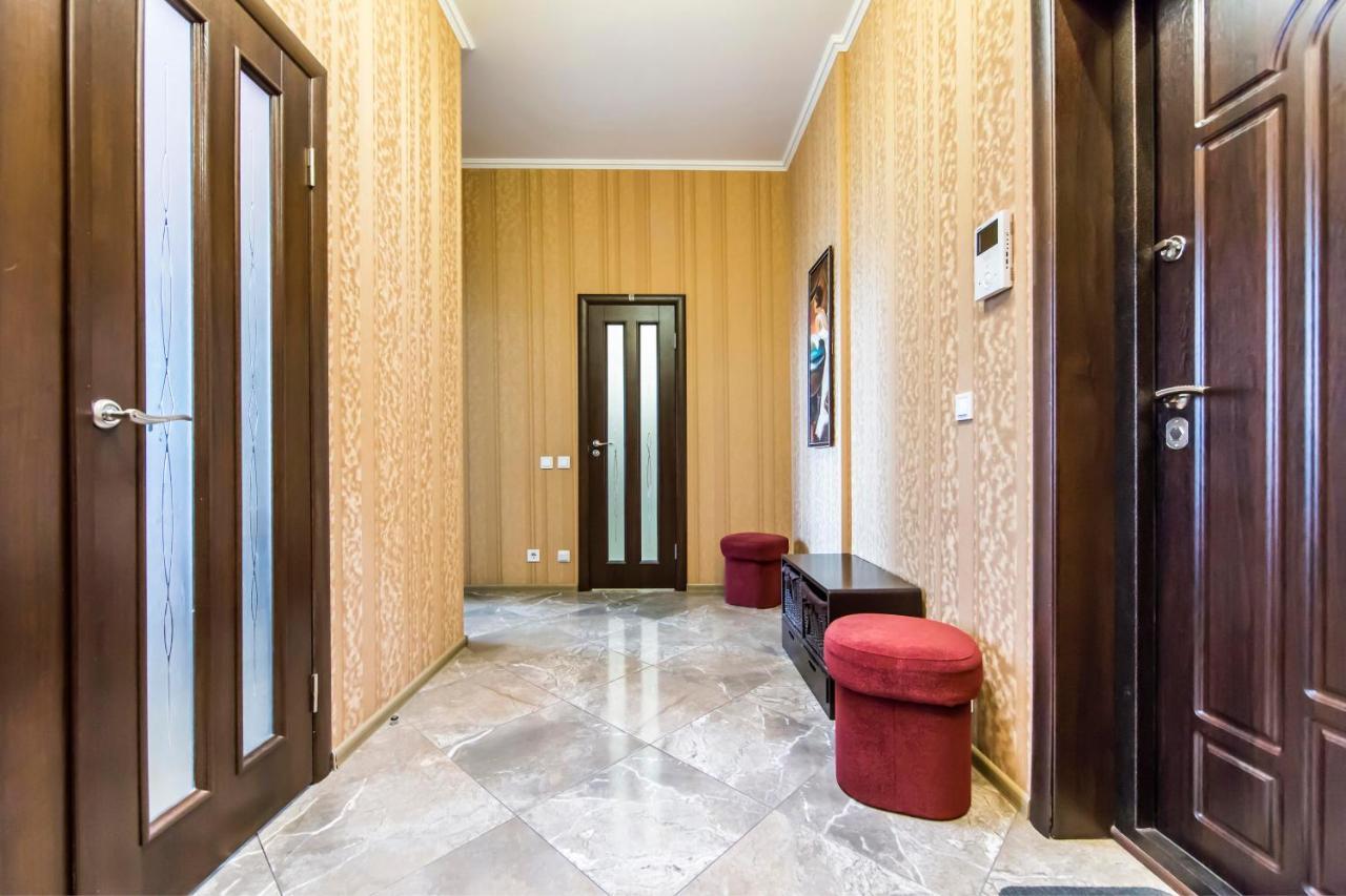 Rent-Kiev 2 Min Metro Chernihivska Lux Exterior photo